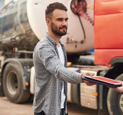 WMS w praktyce – co zmienia w codziennej pracy magazynu 1 WMS w praktyce – co zmienia w codziennej pracy magazynu